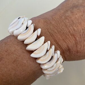 Large Mitre Shell Bracelet (Vintage)